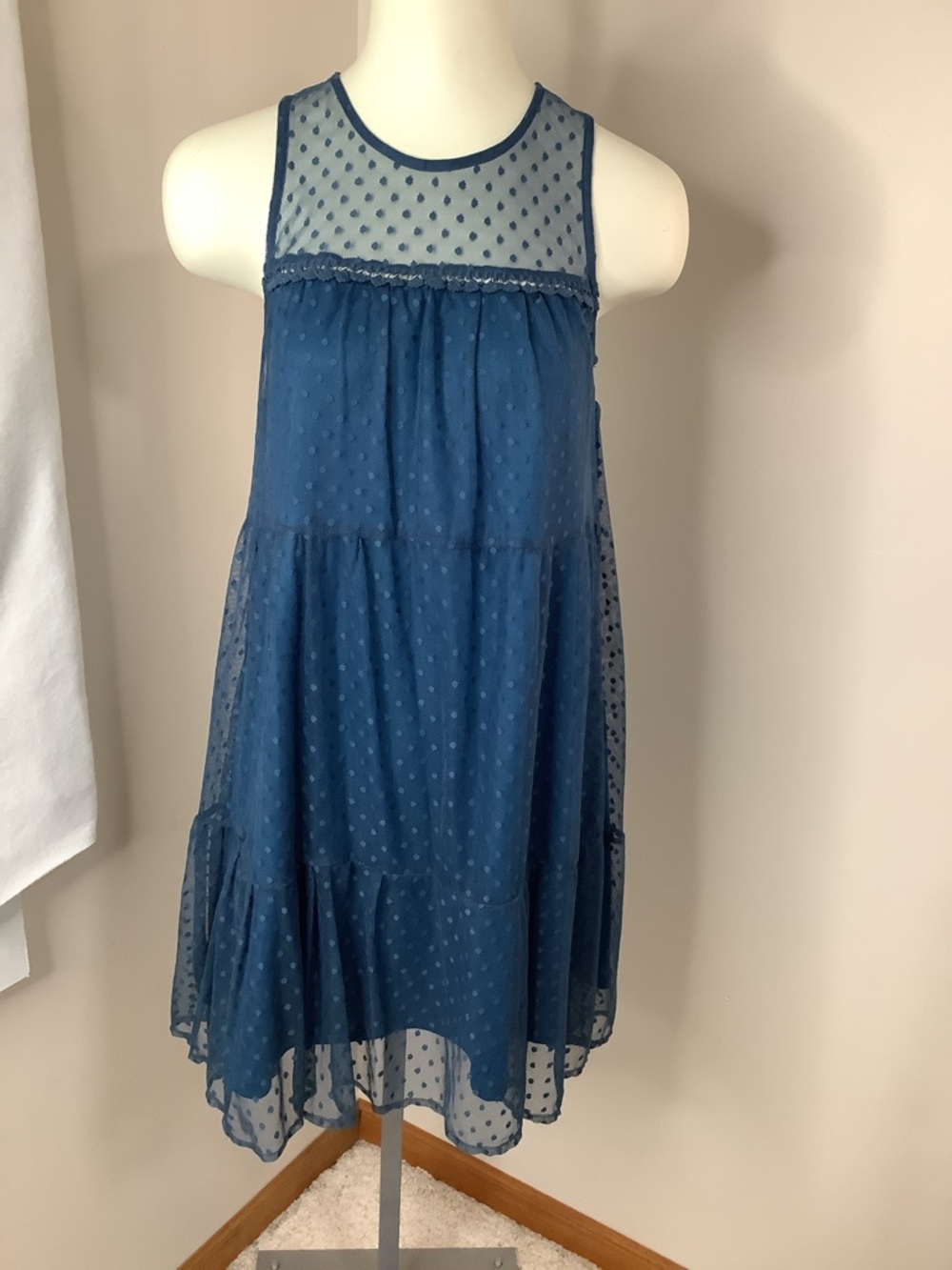 Mi Ami Sleeveless Teal Dotted Mesh Dress Size S